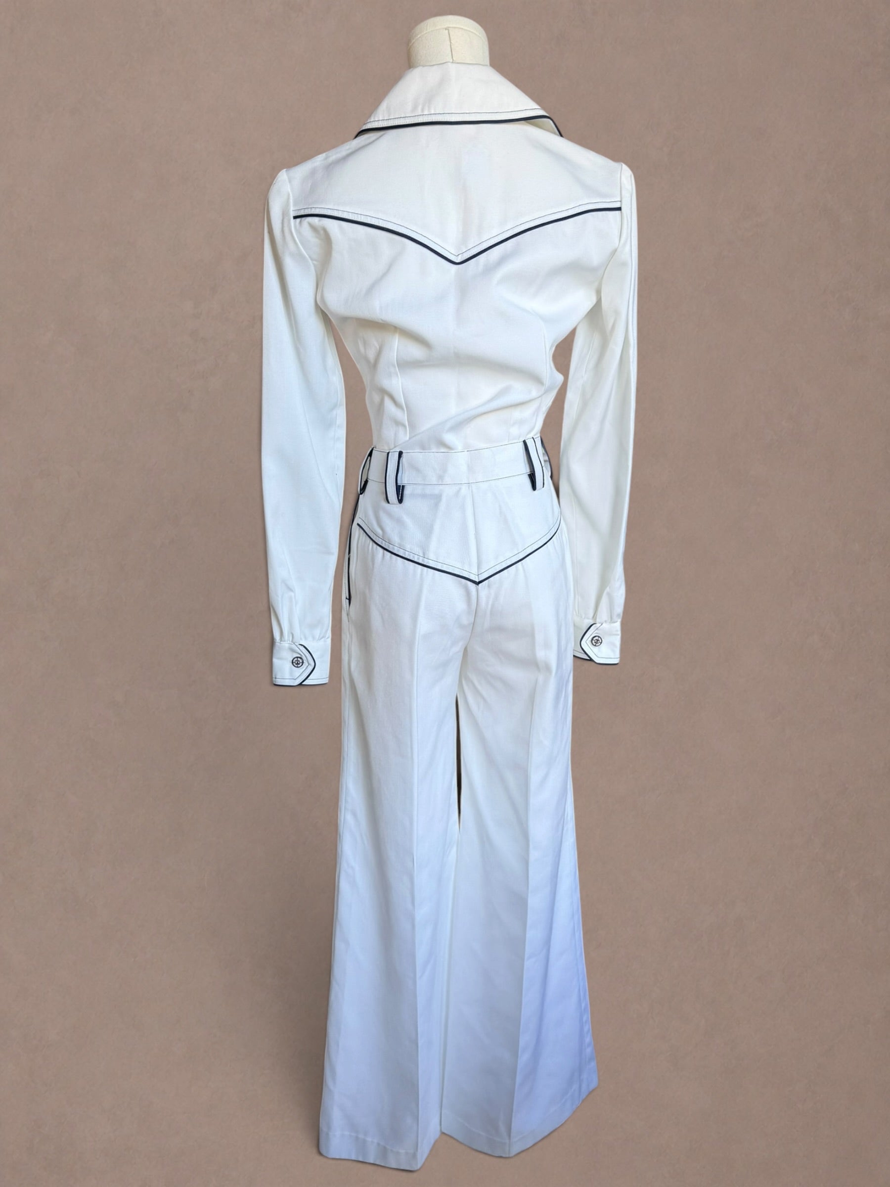 Saks Fifth Avenue 70s White Flared Pant Set