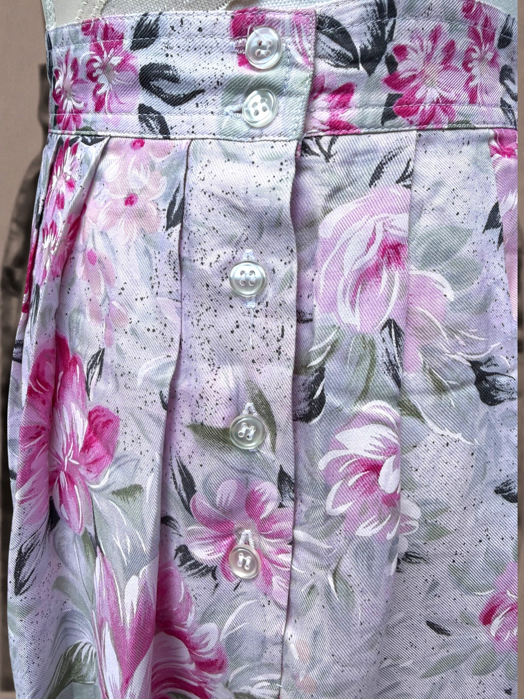 Romantic Garden Floral Print 1980s Rayon Midi Skirt