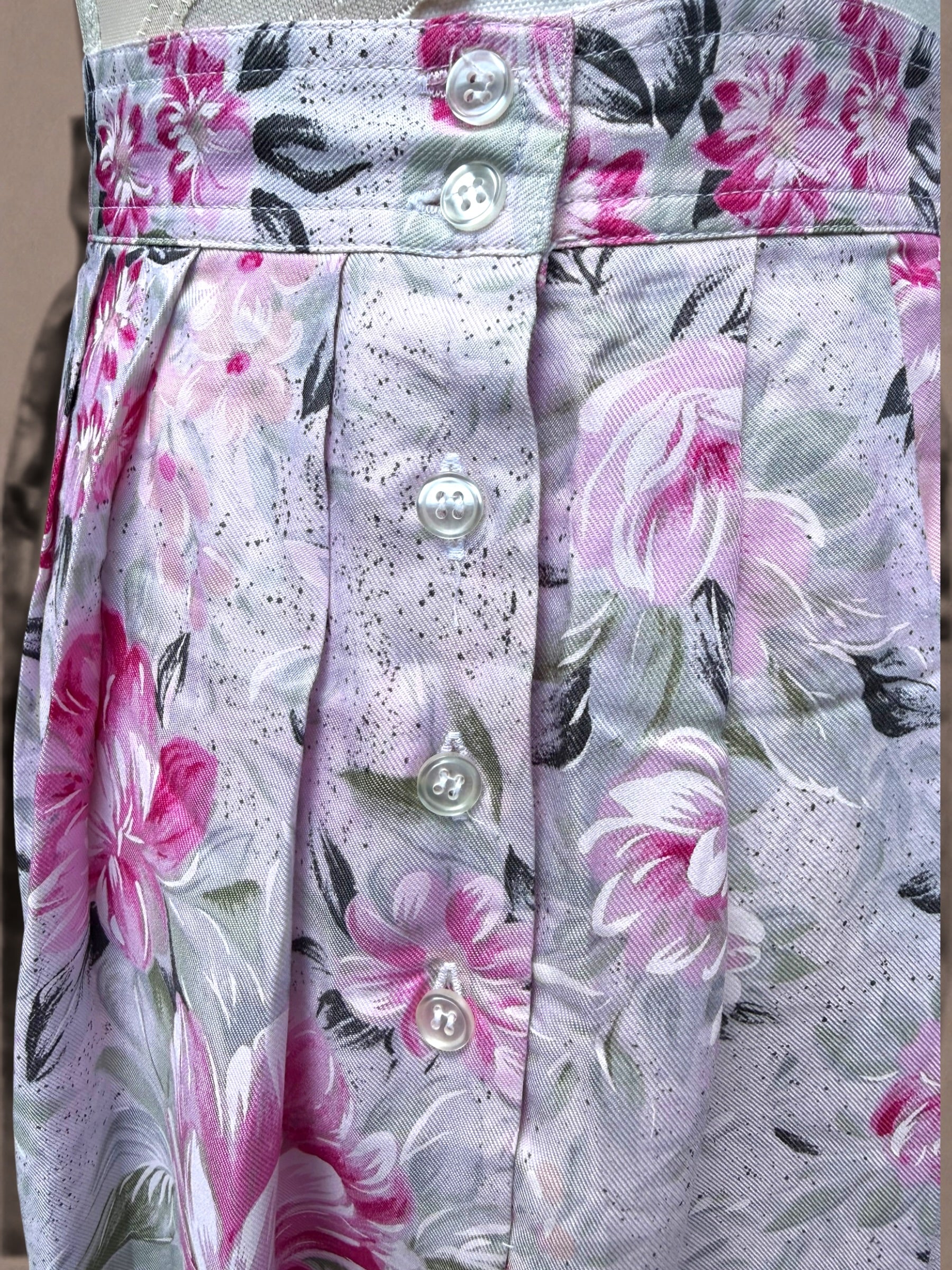 Romantic Garden Floral Print 1980s Rayon Midi Skirt