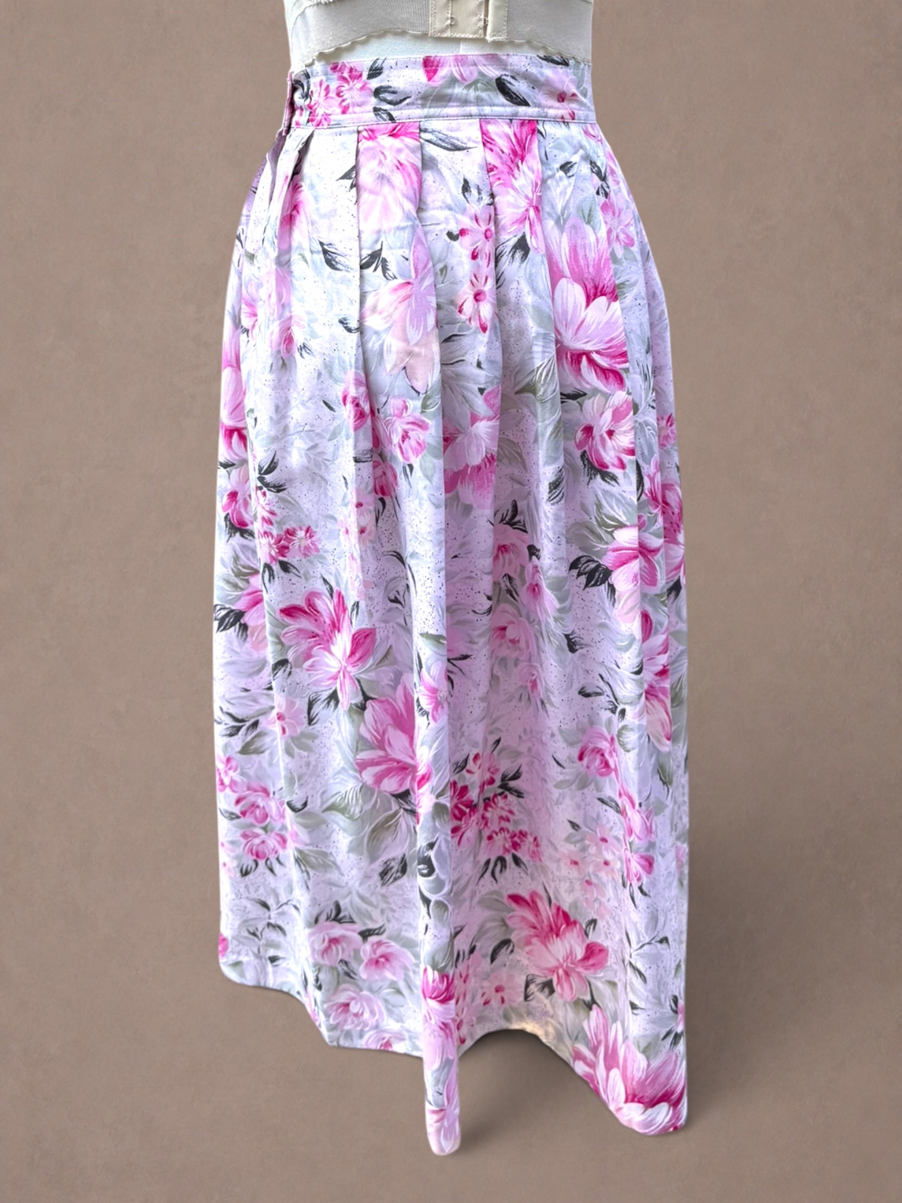 Romantic Garden Floral Print 1980s Rayon Midi Skirt
