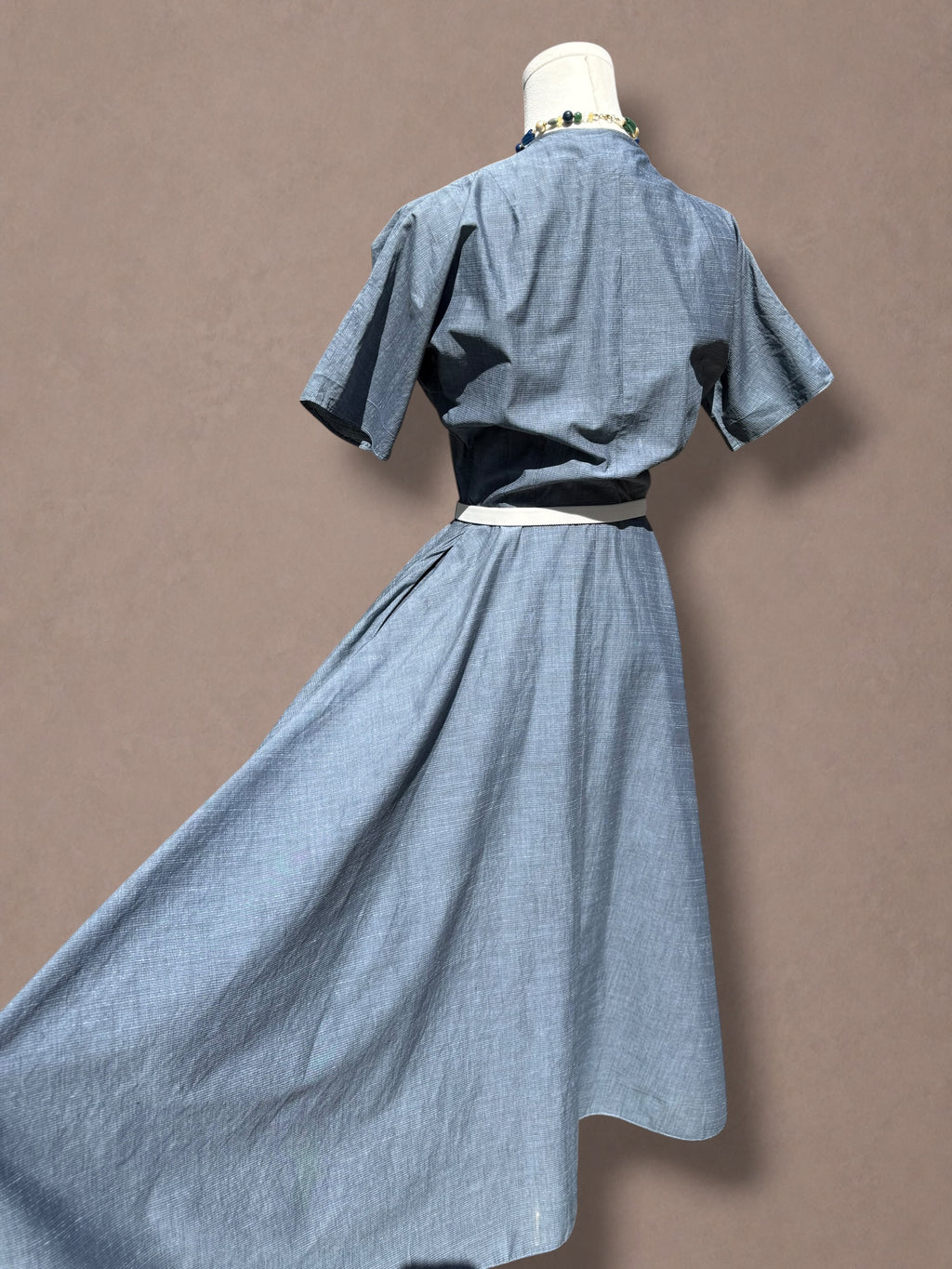Saks Fifth Avenue 40s Chambray Blue Day Dress