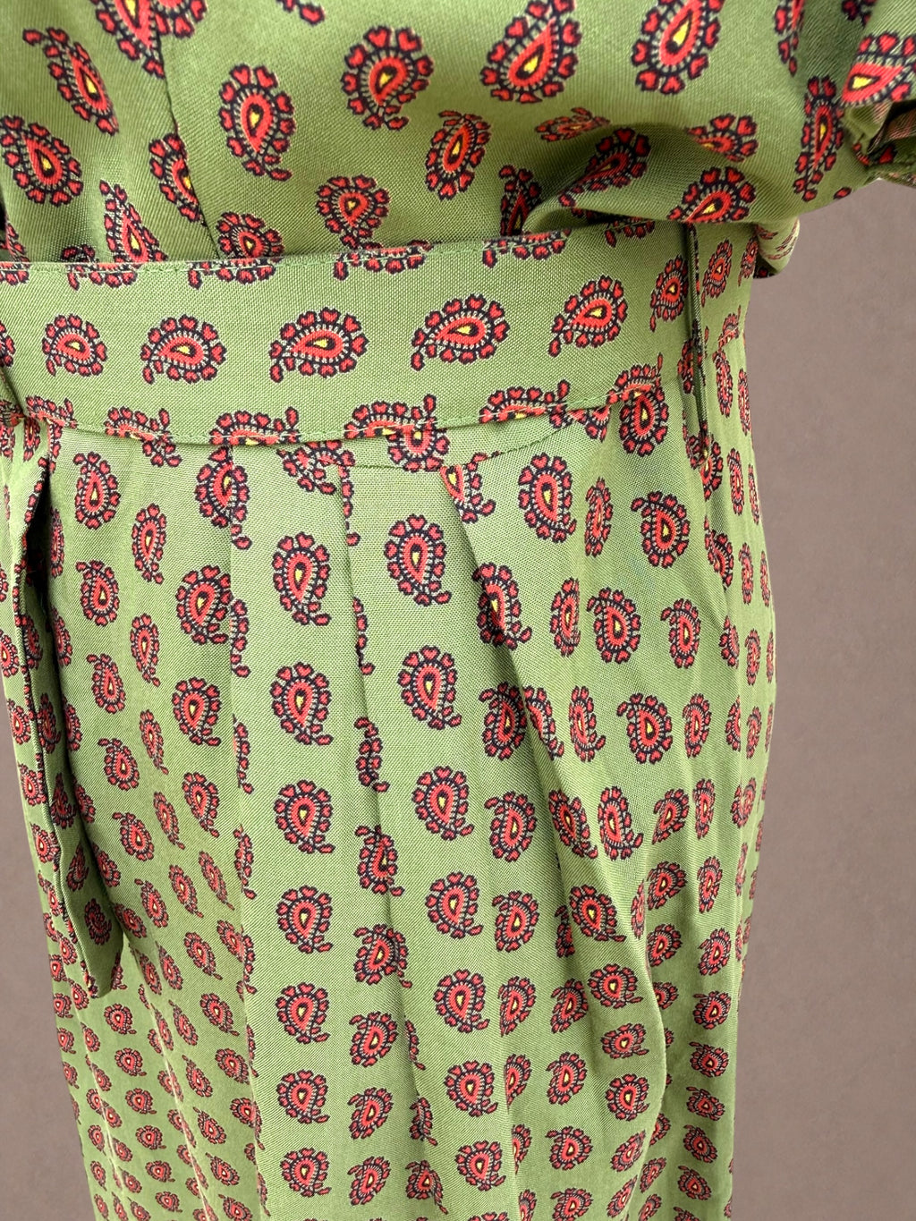 Bea Young Paisley Shirt Dress | Deadstock Vintage | Belted Day Dress
