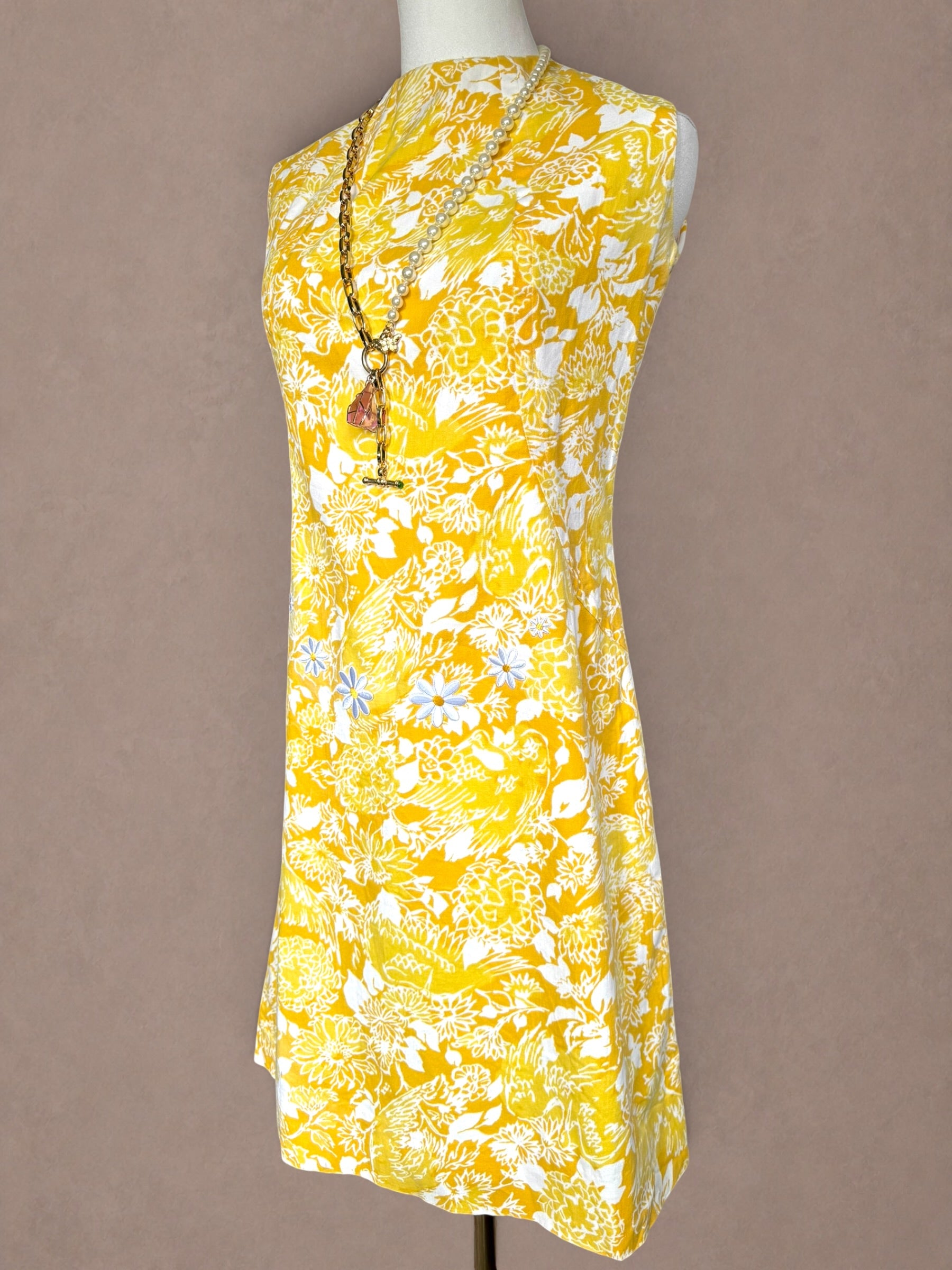 Sunshine Floral 60s Shift Dress with Daisy Appliqué Details