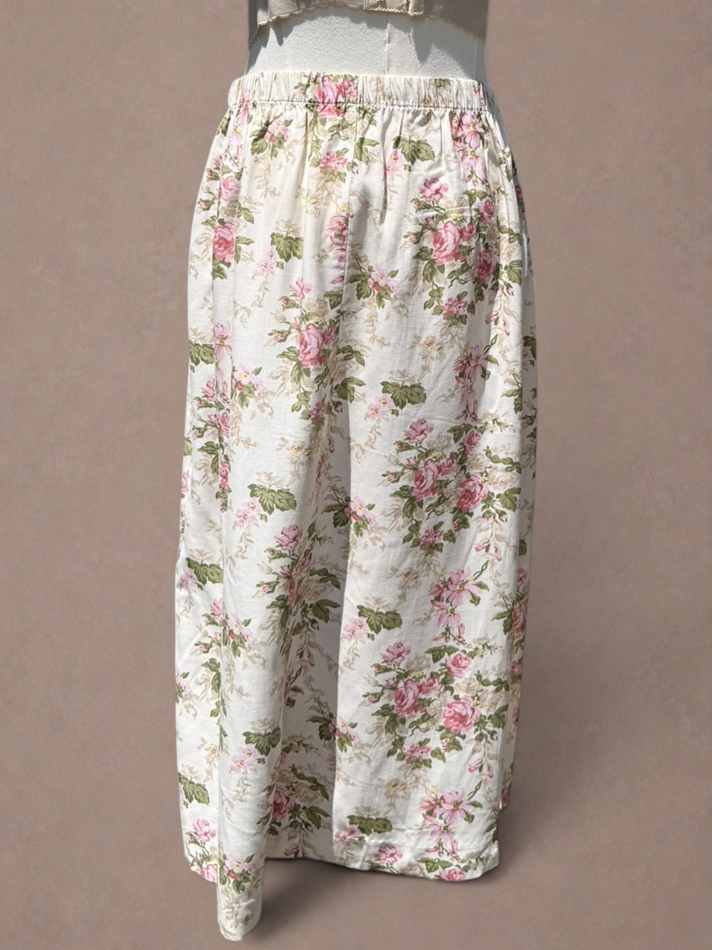 Cream and Pink 1980s Rose Garden Rayon Midi Skirt