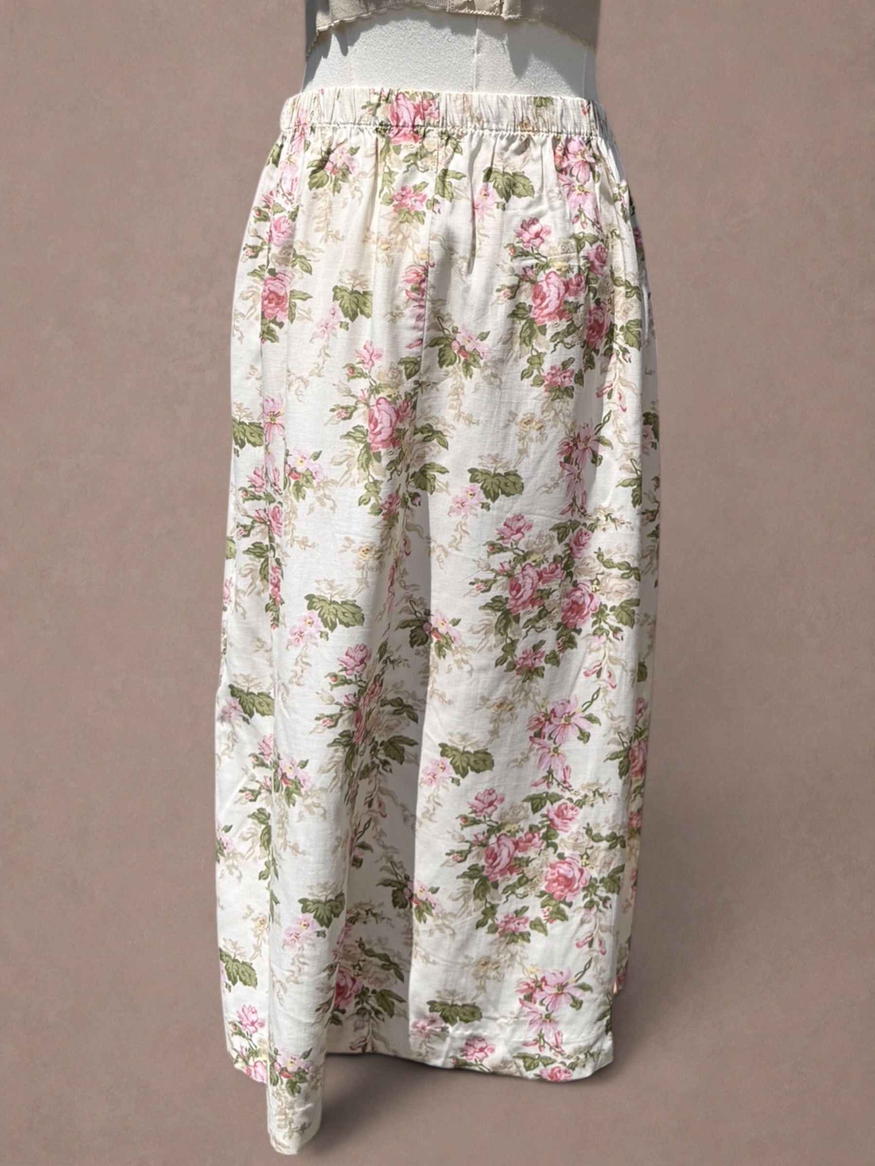 Cream and Pink 1980s Rose Garden Rayon Midi Skirt