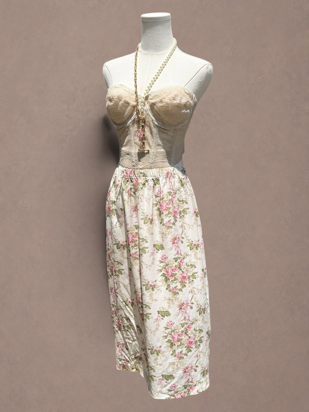 Cream and Pink 1980s Rose Garden Rayon Midi Skirt