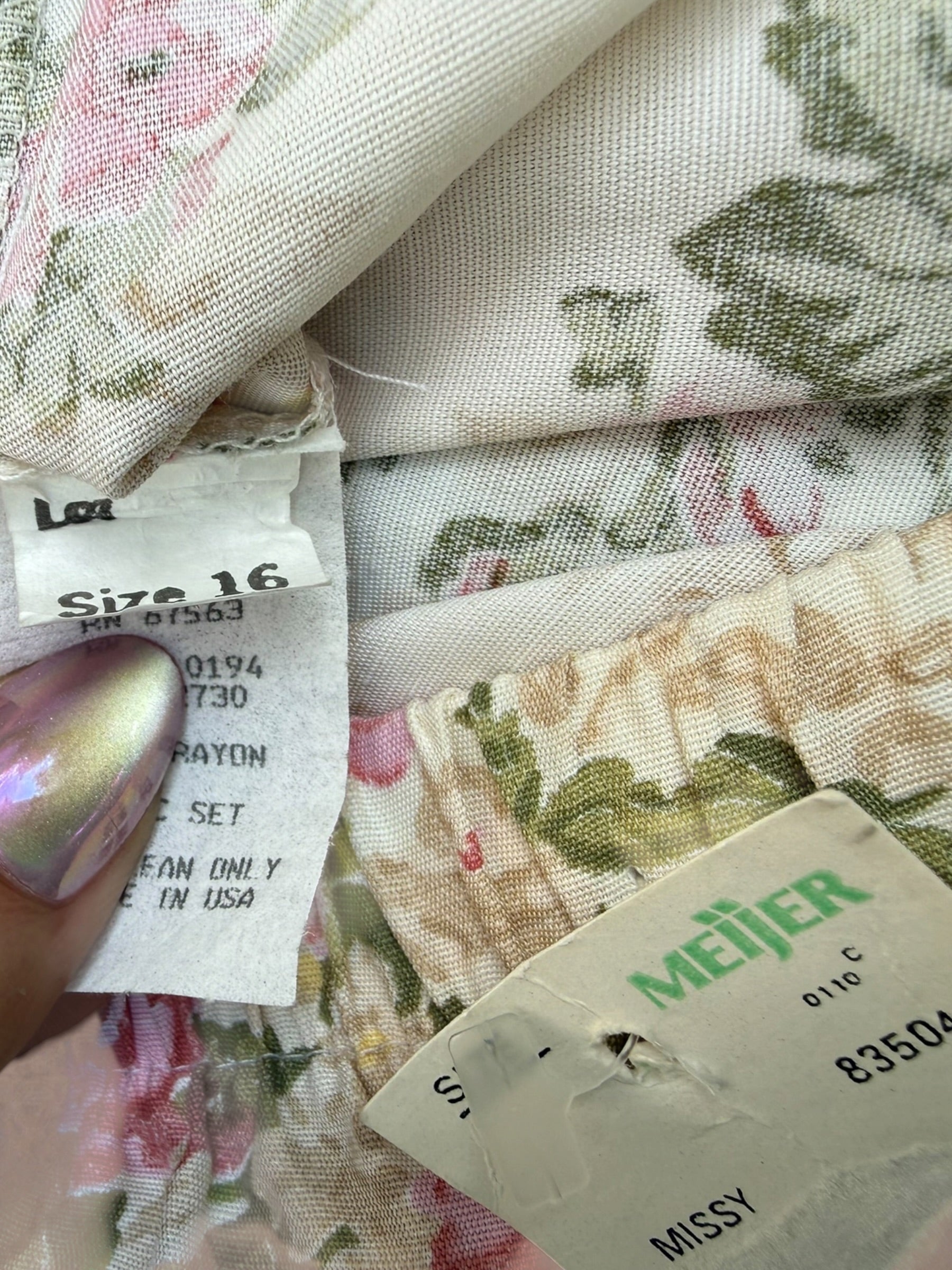 Cream and Pink 1980s Rose Garden Rayon Midi Skirt
