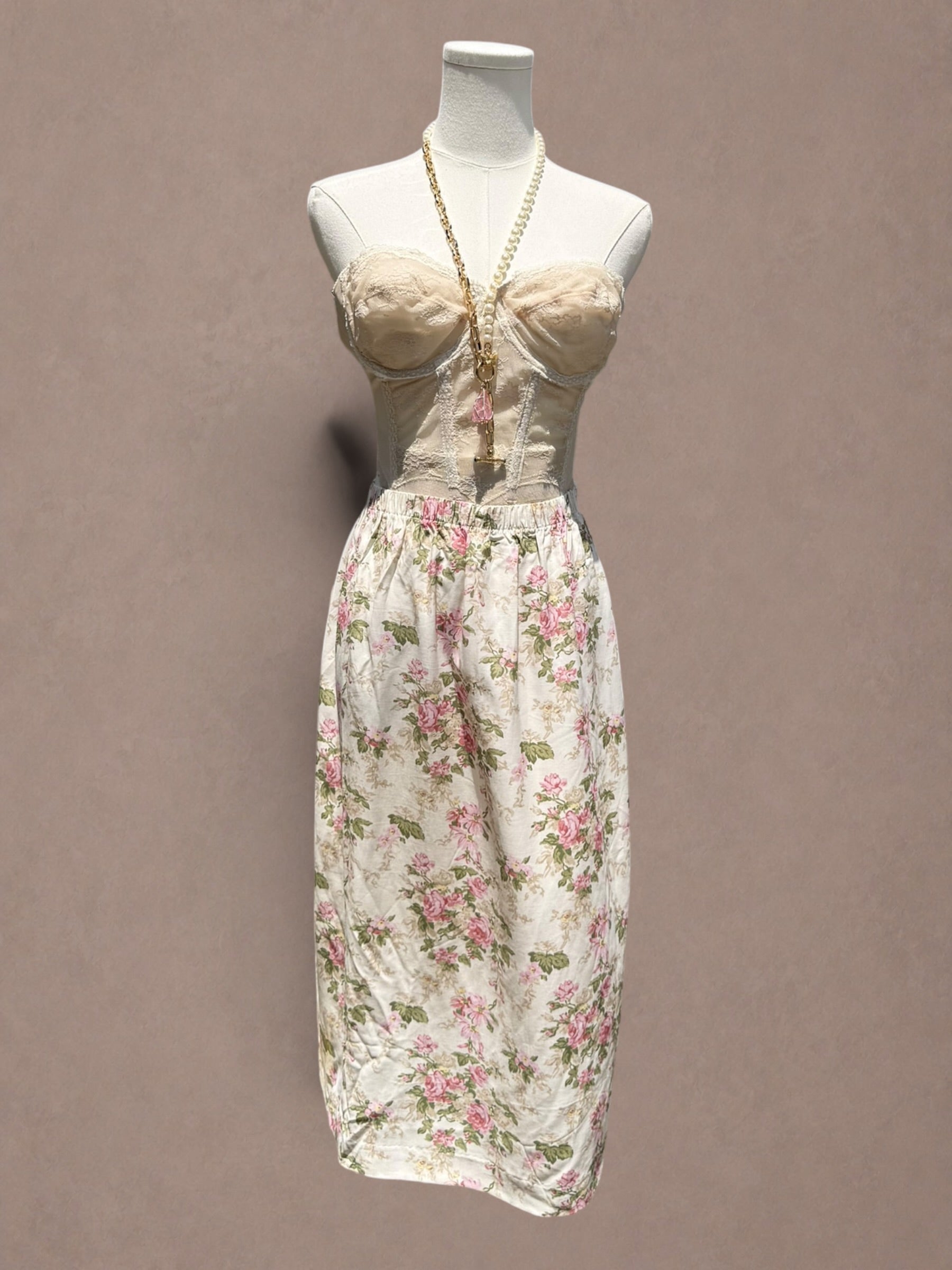 Cream and Pink 1980s Rose Garden Rayon Midi Skirt