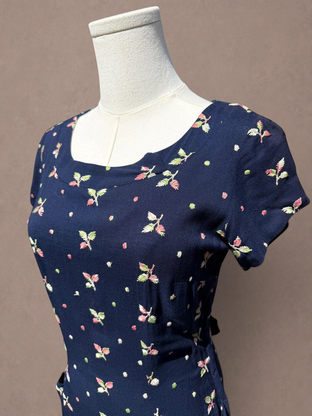 Navy Floral Embroidered Rayon 1940s Day Dress