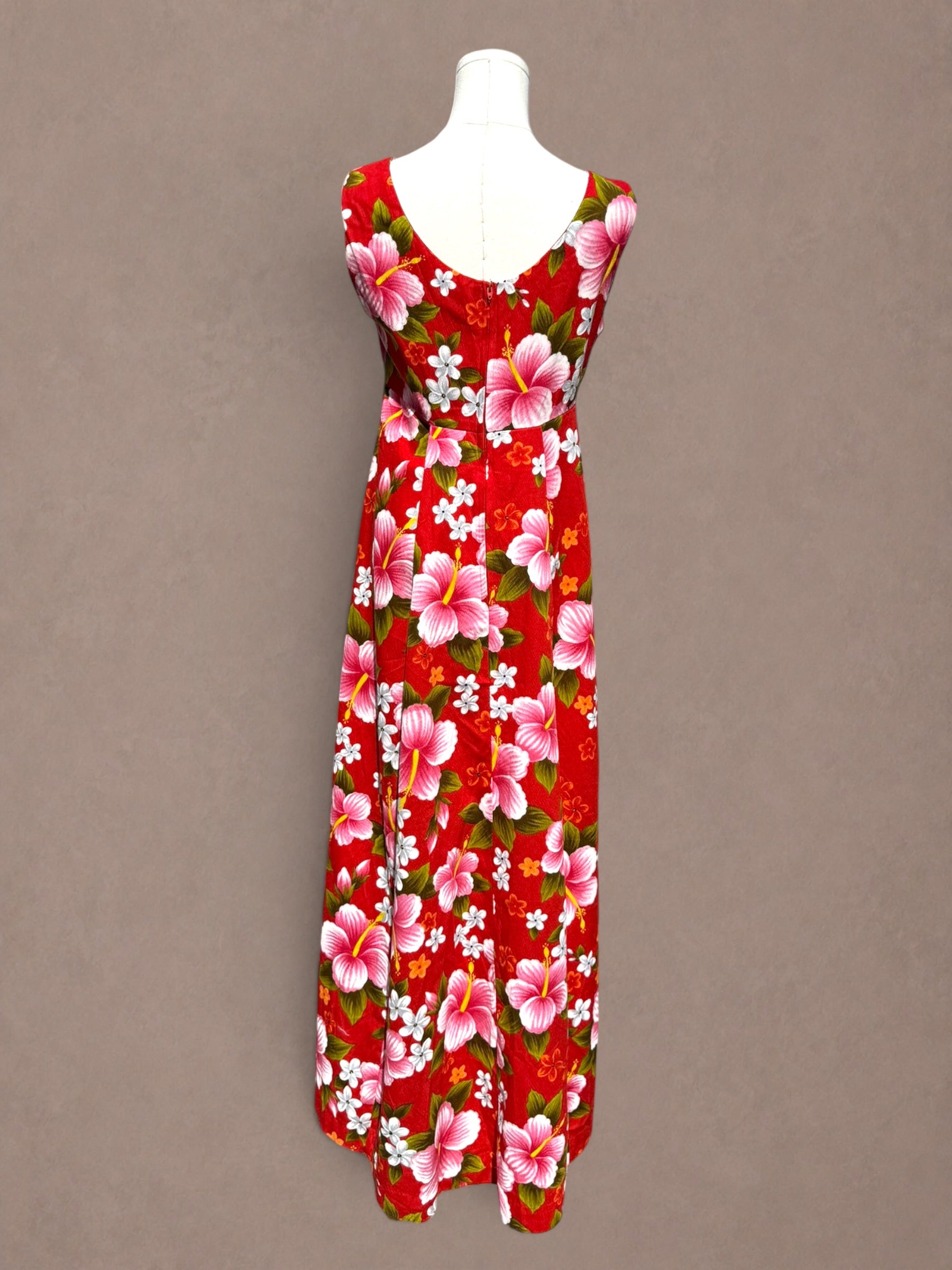 Red 60s Ui-Maikai Hawaiian Hibiscus Maxi Dress