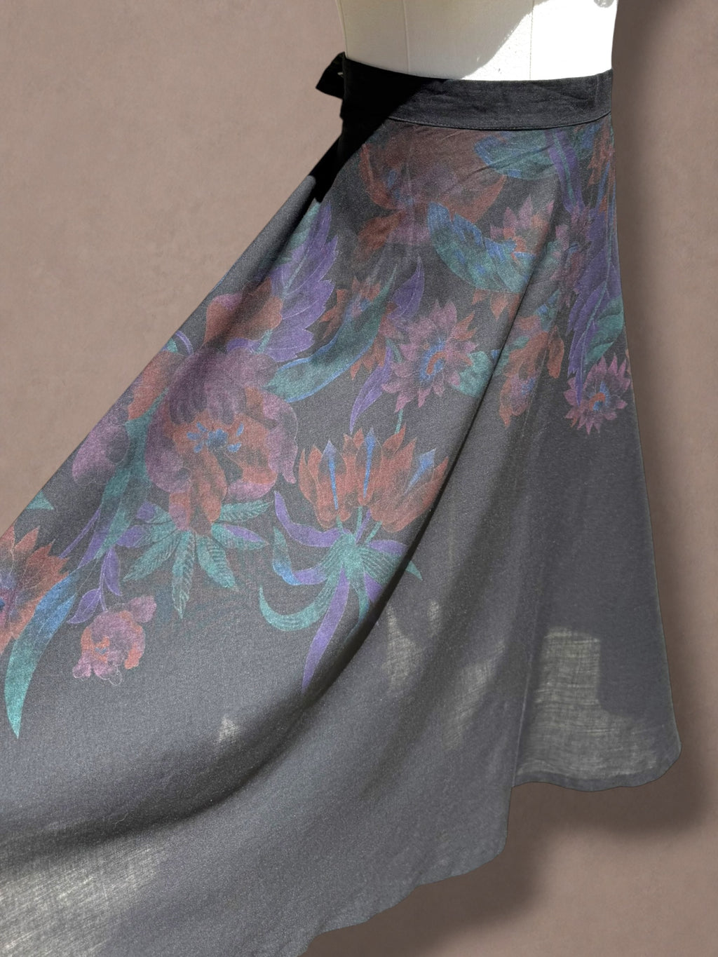 Black & Jewel Tone Floral Print 70s Midi Skirt