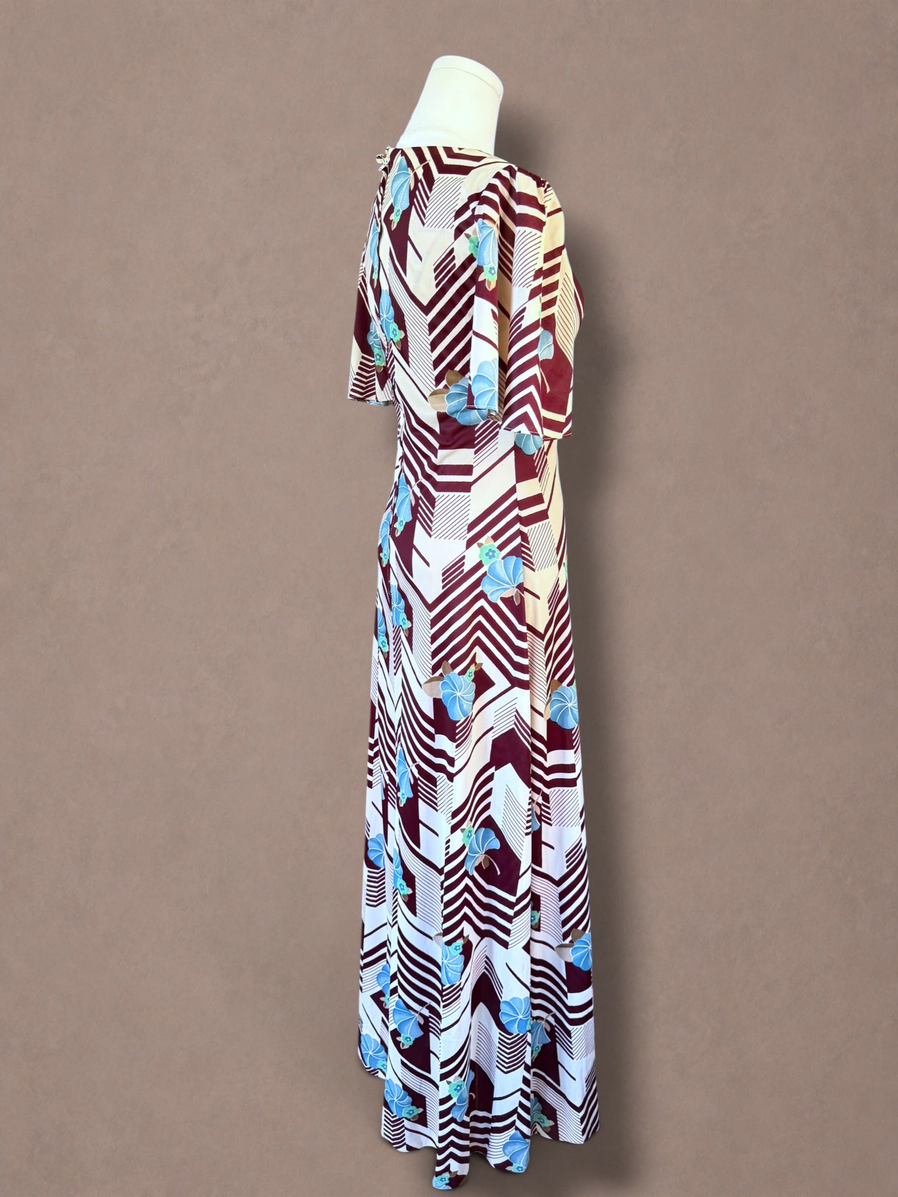 Abstract Hawaiian Print 70s Maxi Dress