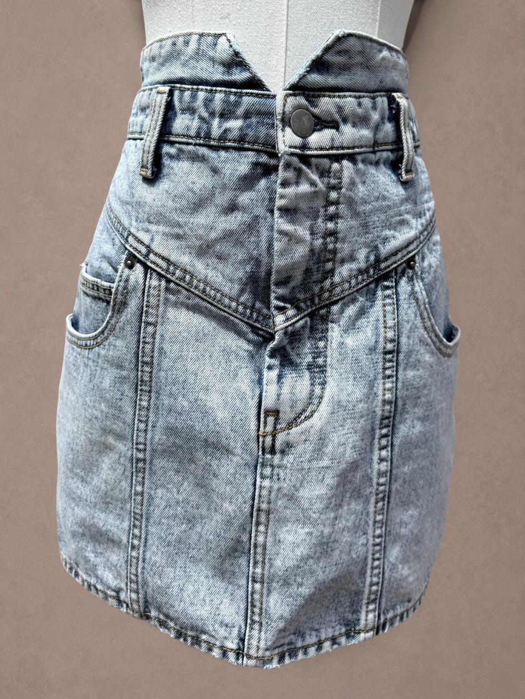 Aqua Acid Wash Denim 80s-Inspired Mini Skirt with V Waistband