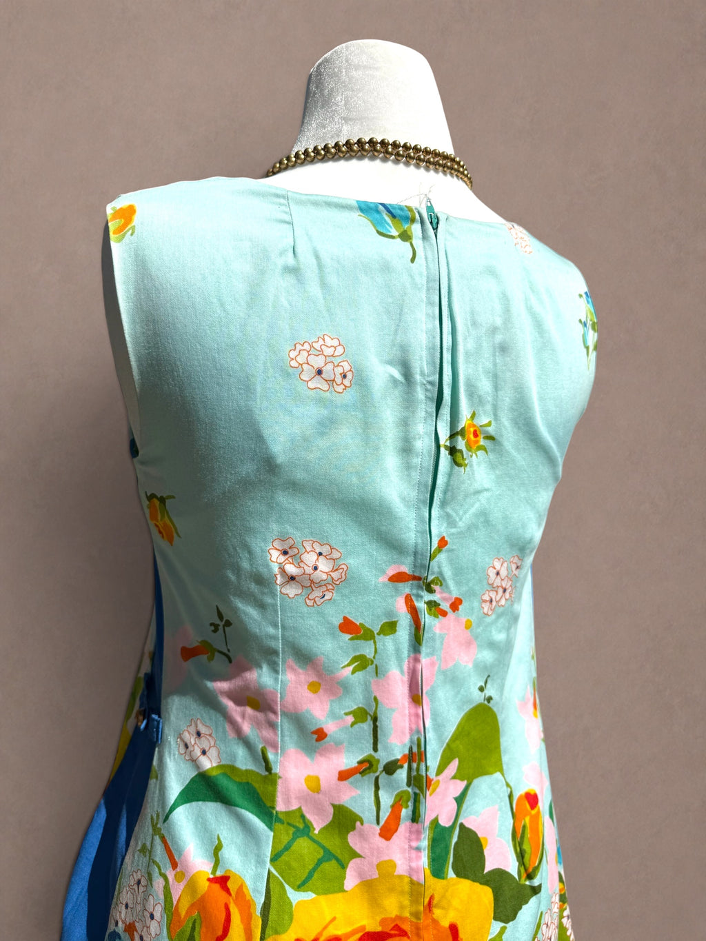 Alice Polynesian 60s Floral Shift Dress